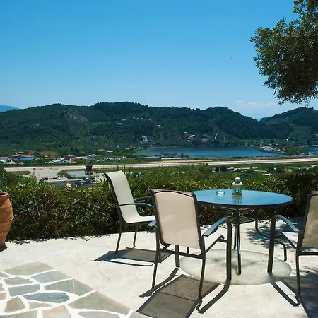 Apartments Villa L&M Skiathos Kalivia  Exterior foto