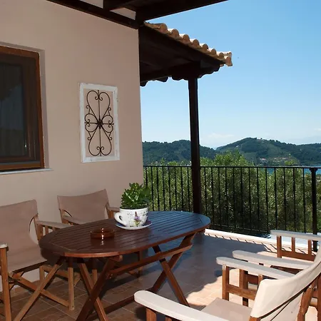 Apartments Villa L&M Skiathos Kalivia  Exterior foto
