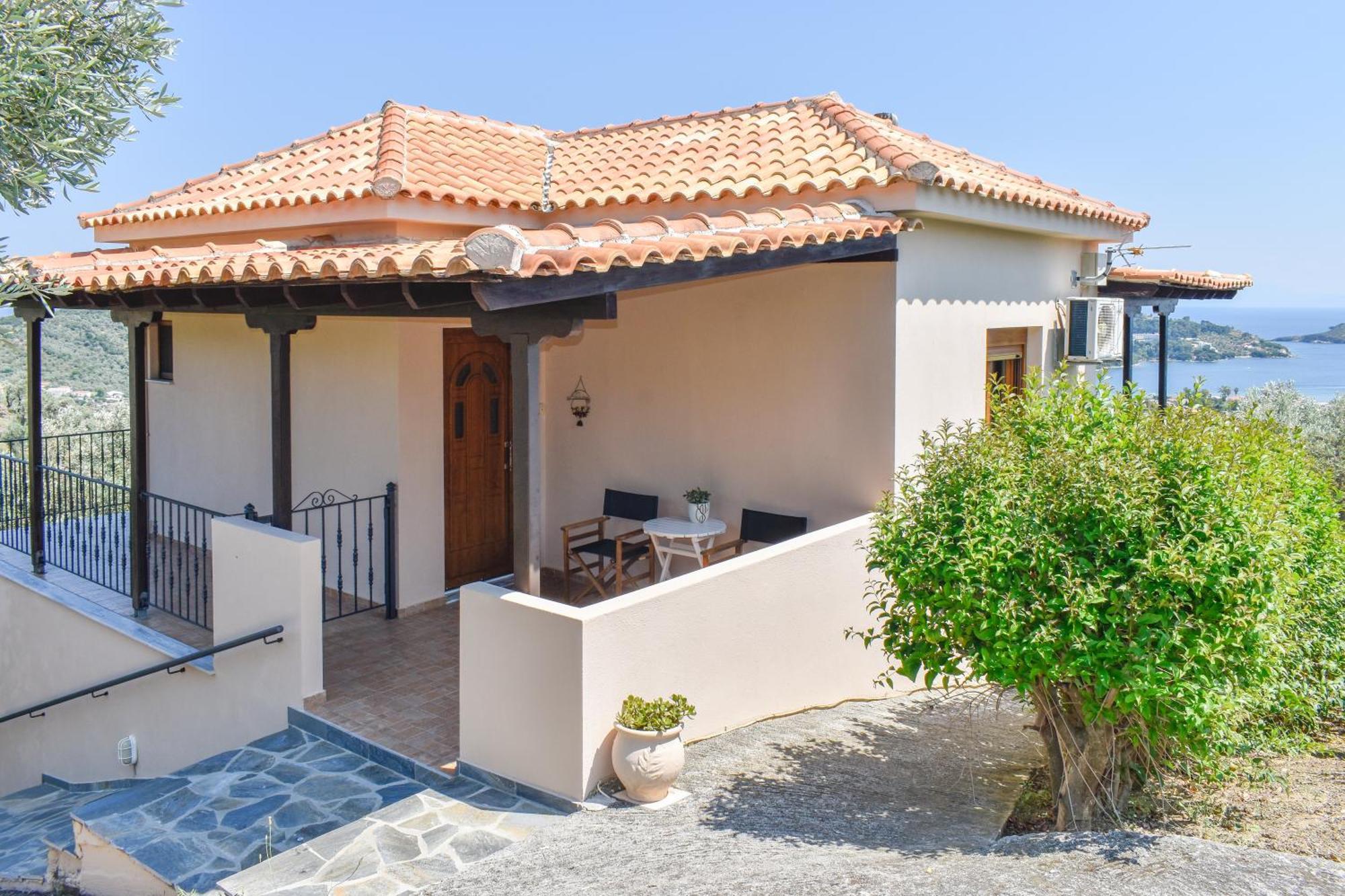 L&m Skiathos